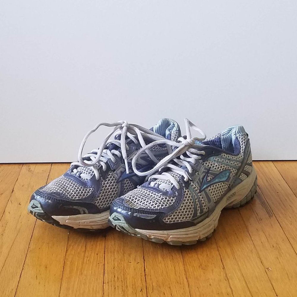 Brooks Adrenaline GTS 12 Running Shoes
